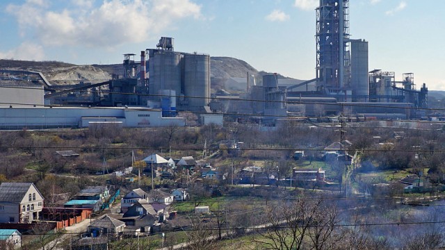 NOWOROSSIYSK VERHNEBAKANSKYY ZEMENTFABRIK